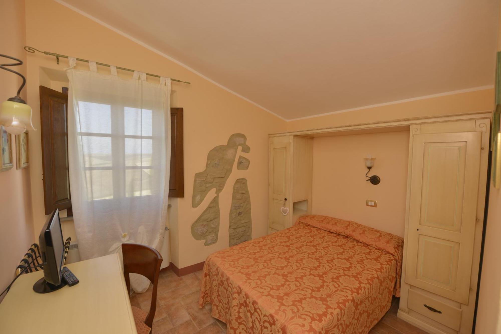 Agrihotel Il Palagetto Volterra Zimmer foto